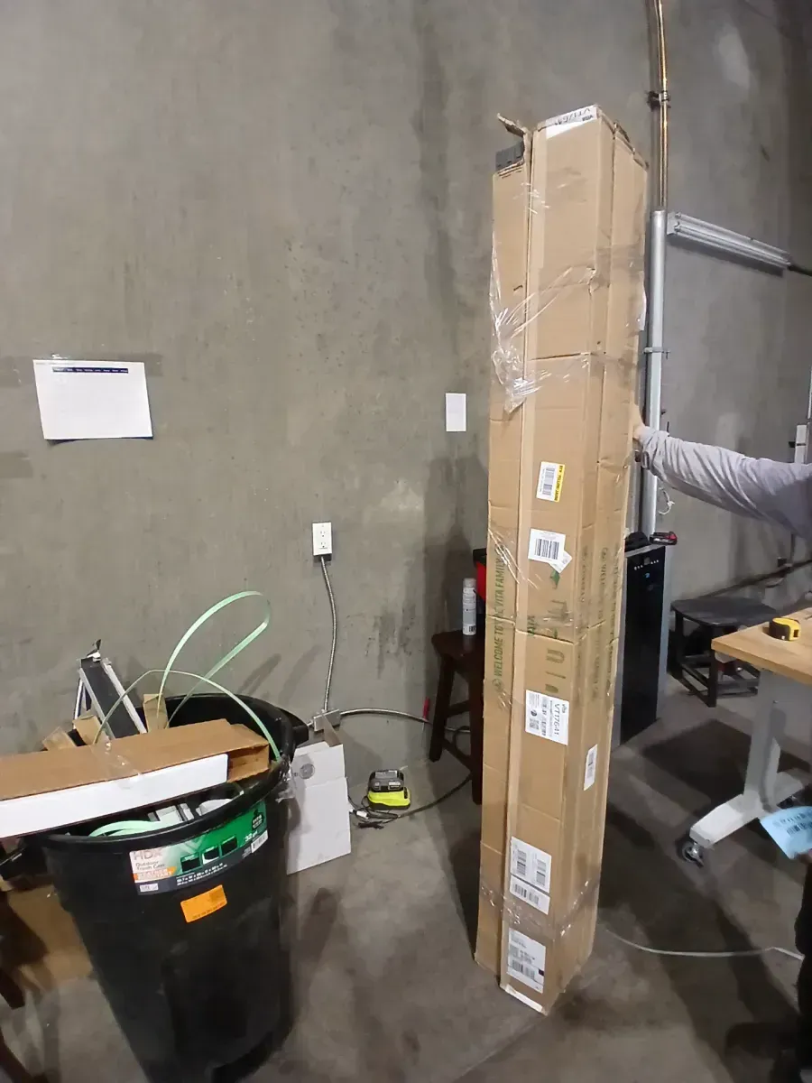 *** 5/5 box *** Urbana 39 in. L x 77 in. H Vinyl Modern Trellis, Slate Gray - image 6