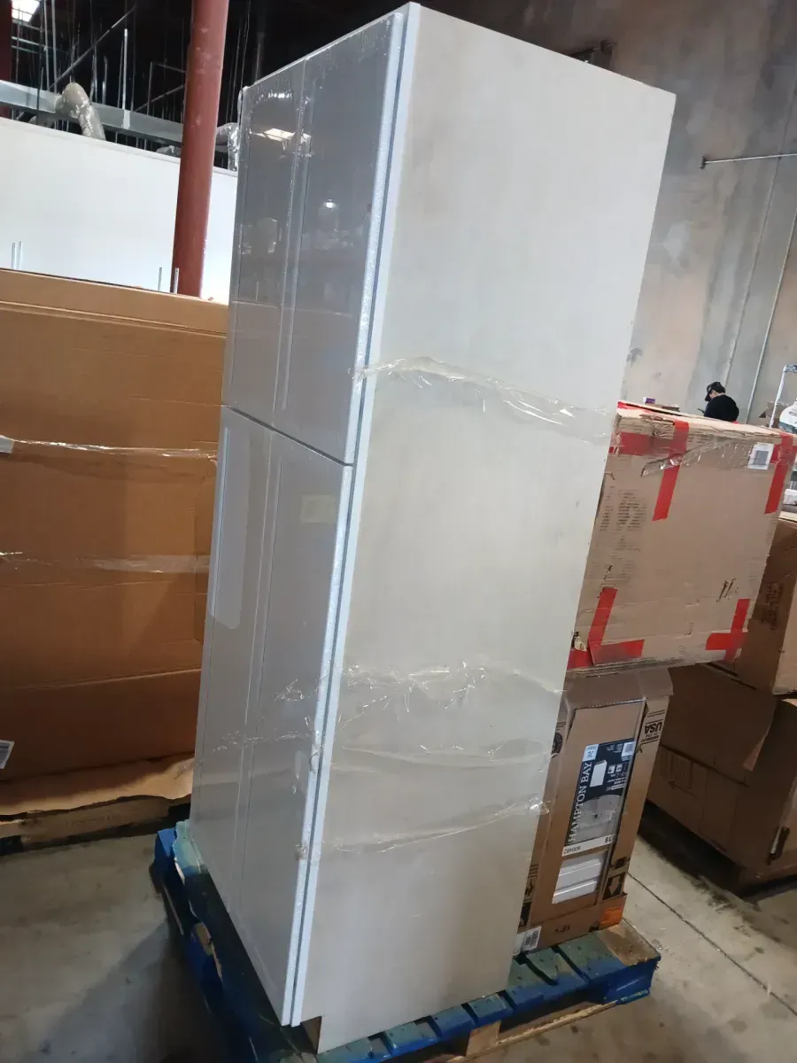 Norfolk Shaker 30 in. W x 90 in. H x 24 in. D in Painted White Plywood Assembled Pantry Cabinet - image 4