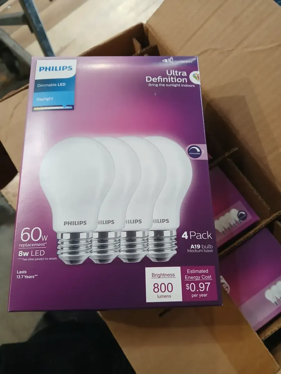 ***pack of 4***60-Watt Equivalent A19 Ultra Definition Dimmable E26 LED Light Bulb EyeComfort Soft White with Warm Glow 2700K (4-Pack) - image 3