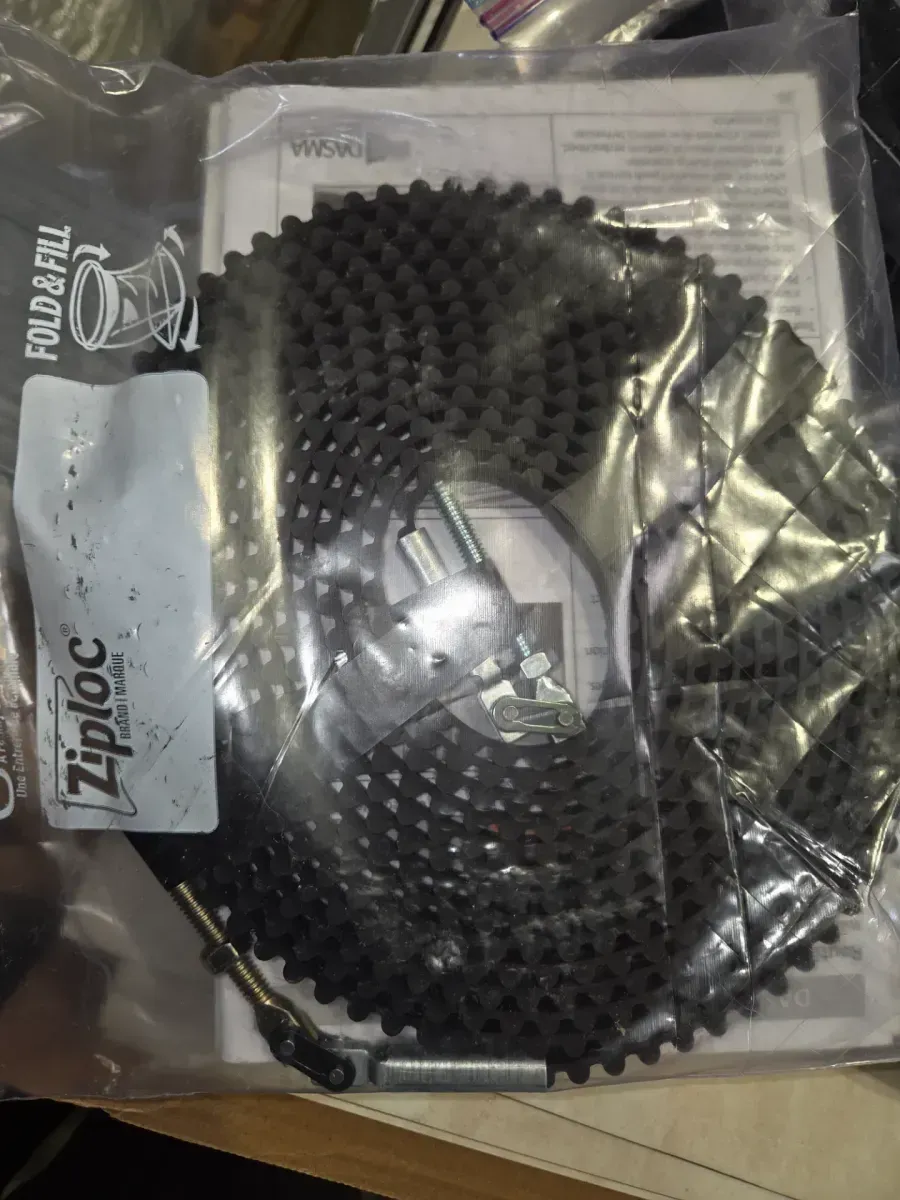 1-1/4 HP Smart Belt Garage Door Opener with LED Lighting, Battery Backup and Outdoor Cam Battery Security Camera - image 4