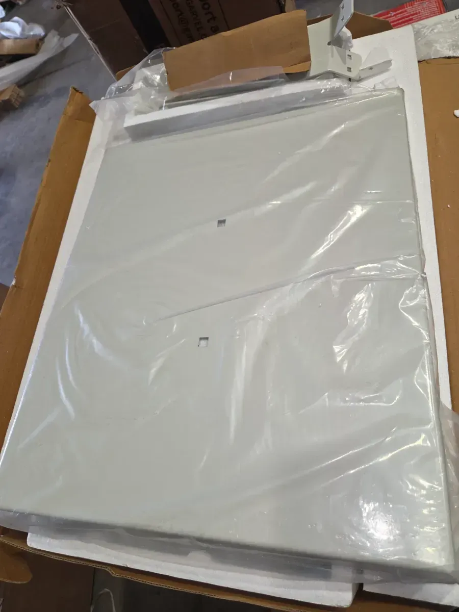 15 in. W Powder Coated Steel Roller Table Portable Conveyor - image 2