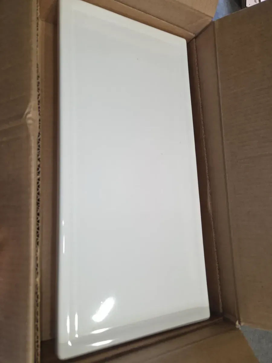 ***It's just the tank.***Memoirs Stately 2-Piece 1.28 GPF Single Flush Elongated Toilet in White Seat Not Included - image 2