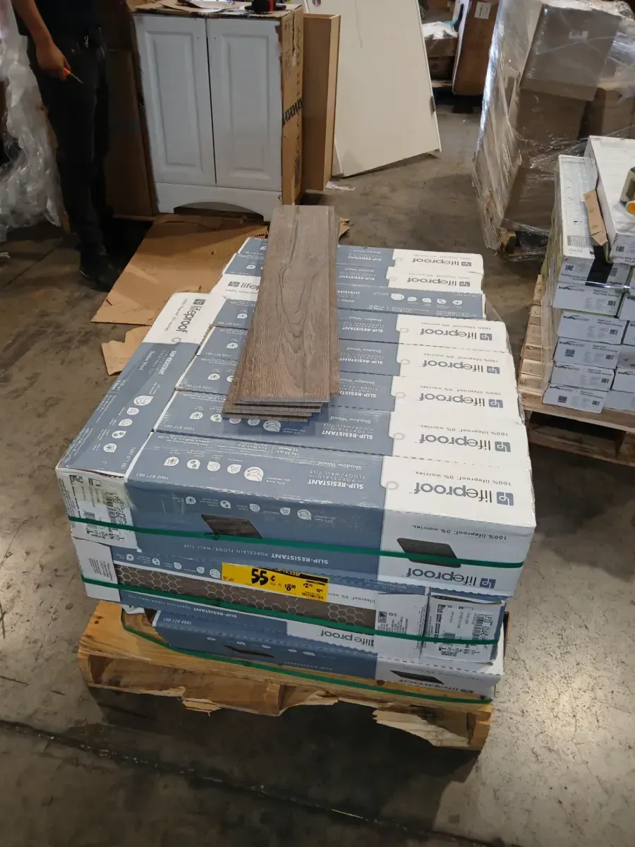 *** Pallet of 24 case (349.2  sq. ft. /case)***  Shadow Wood 6 in. x 24 in. Porcelain Floor and Wall Tile (14.55 sq. ft. /case) - image 4