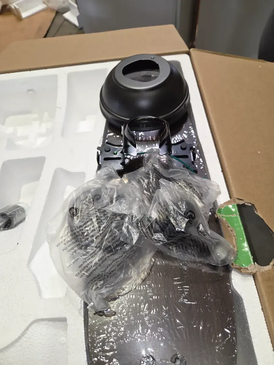 Donegan 52 in. LED Indoor Fresh White Ceiling Fan with 3-Light - image 4