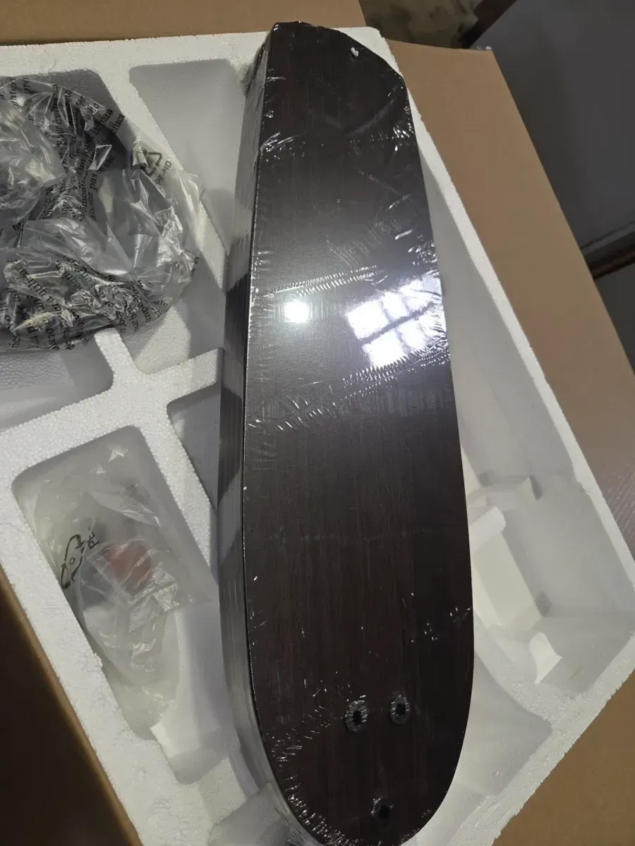 Donegan 52 in. LED Indoor Fresh White Ceiling Fan with 3-Light - image 7