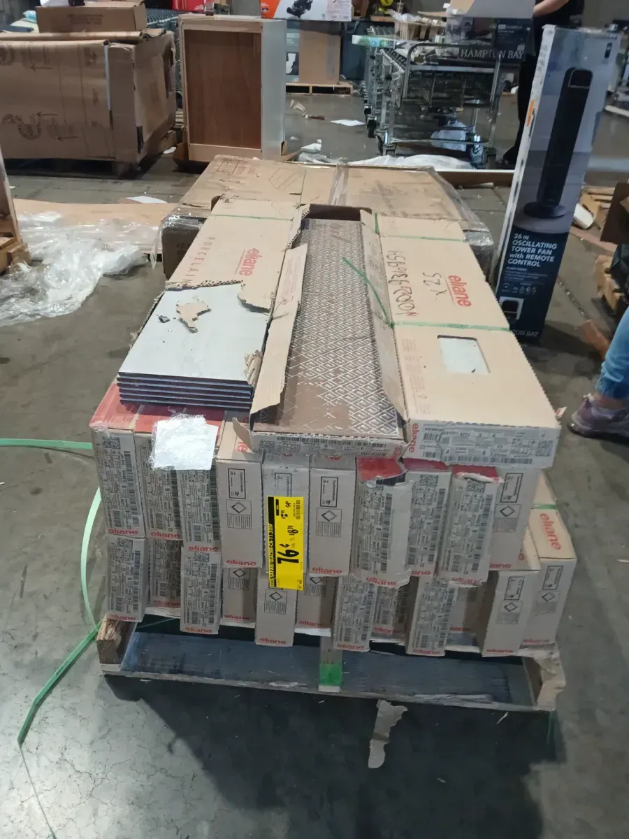 *** Pallet of 45 case ( 518.4 sq. ft. /Case)*** Safari Glacier 8 in. x 36 in. Porcelain Floor and Wall Tile (11.52 sq. ft. /Case) - image 4