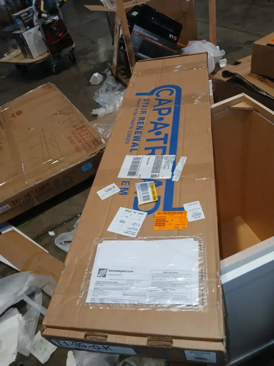 Cap A Tread Stirling Oak/White Stair Renewal System - 47 inch - image 4