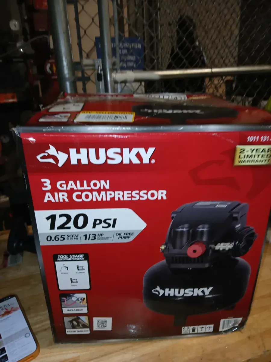 3 Gal. 120 PSI Portable Electric Oil-Free Light Duty Pancake Air Compressor with Fold Down Handle and 1-Quick Coupler - image 5