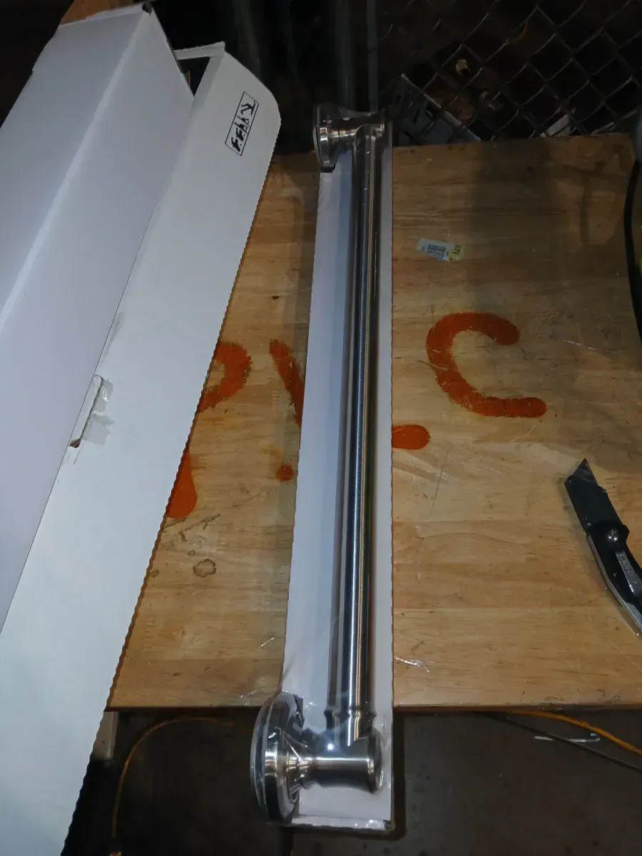 Traditional Decorative ADA 9-Spray Patterns 1.75 GPM 3.75 in. Wall Mount Handheld Shower Head in Stainless - image 3