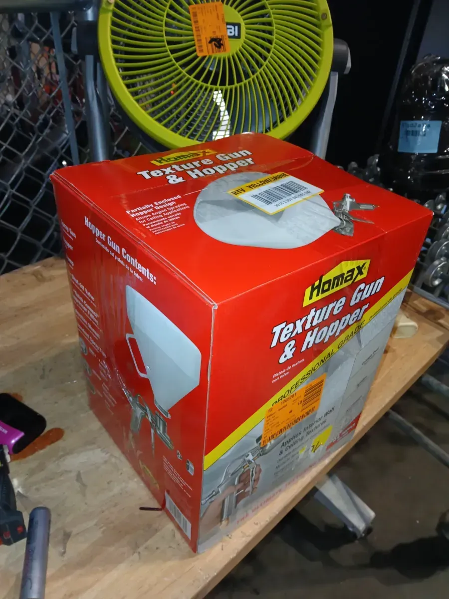 Homax Pro Gun and Hopper for Spray Texture Repair - image 5