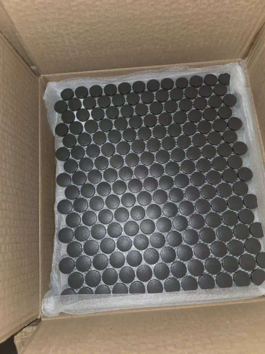 Gotham Penny Round Black 9-3/4 in. x 11-1/2 in. Porcelain Mosaic Tile (8.0 sq. ft./Case) - image 3