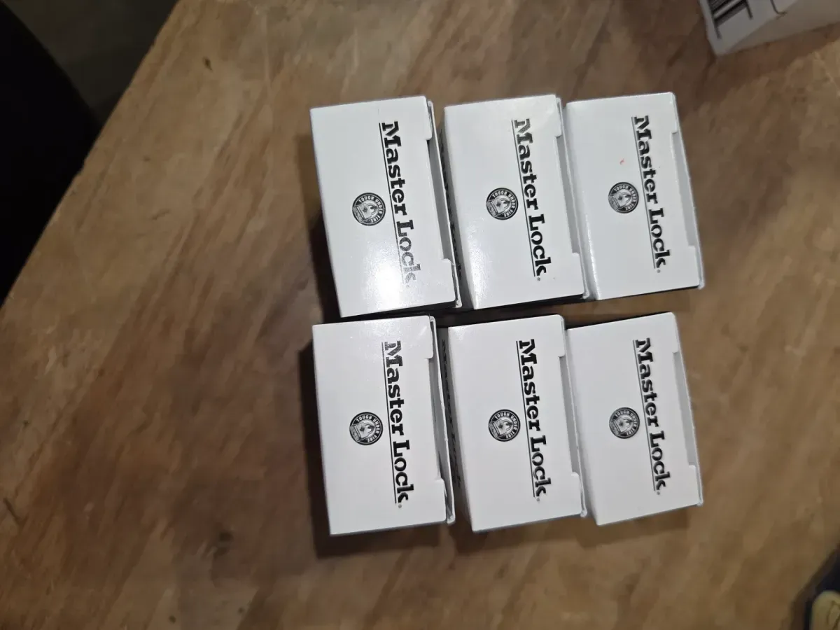 *** pack of 6***Master Lock Zenex thermoplastic lockout padlock, red, keyed different - image 2