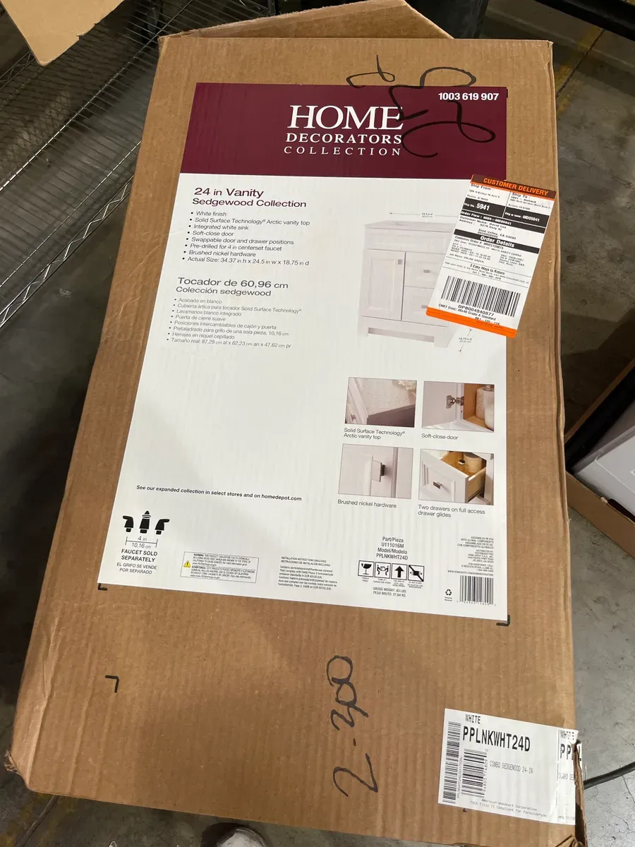 Sedgewood 24.5 in. W x 18.75 in. D x 34.375 in. H Single Sink Bath Vanity in White with Arctic Solid Surface Top - image 8