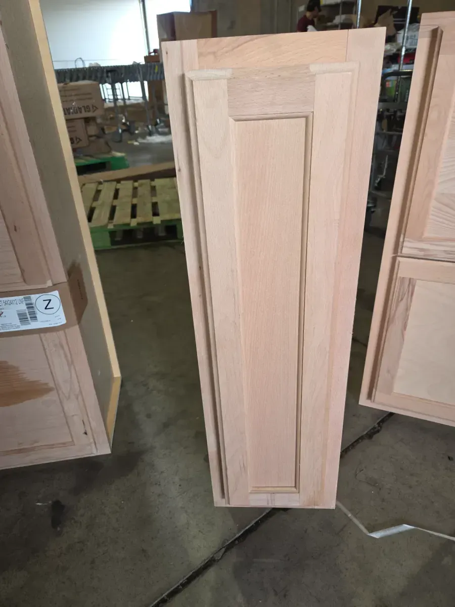 Set of 7 cabinets (5 upper, 2 lower )  - image 3