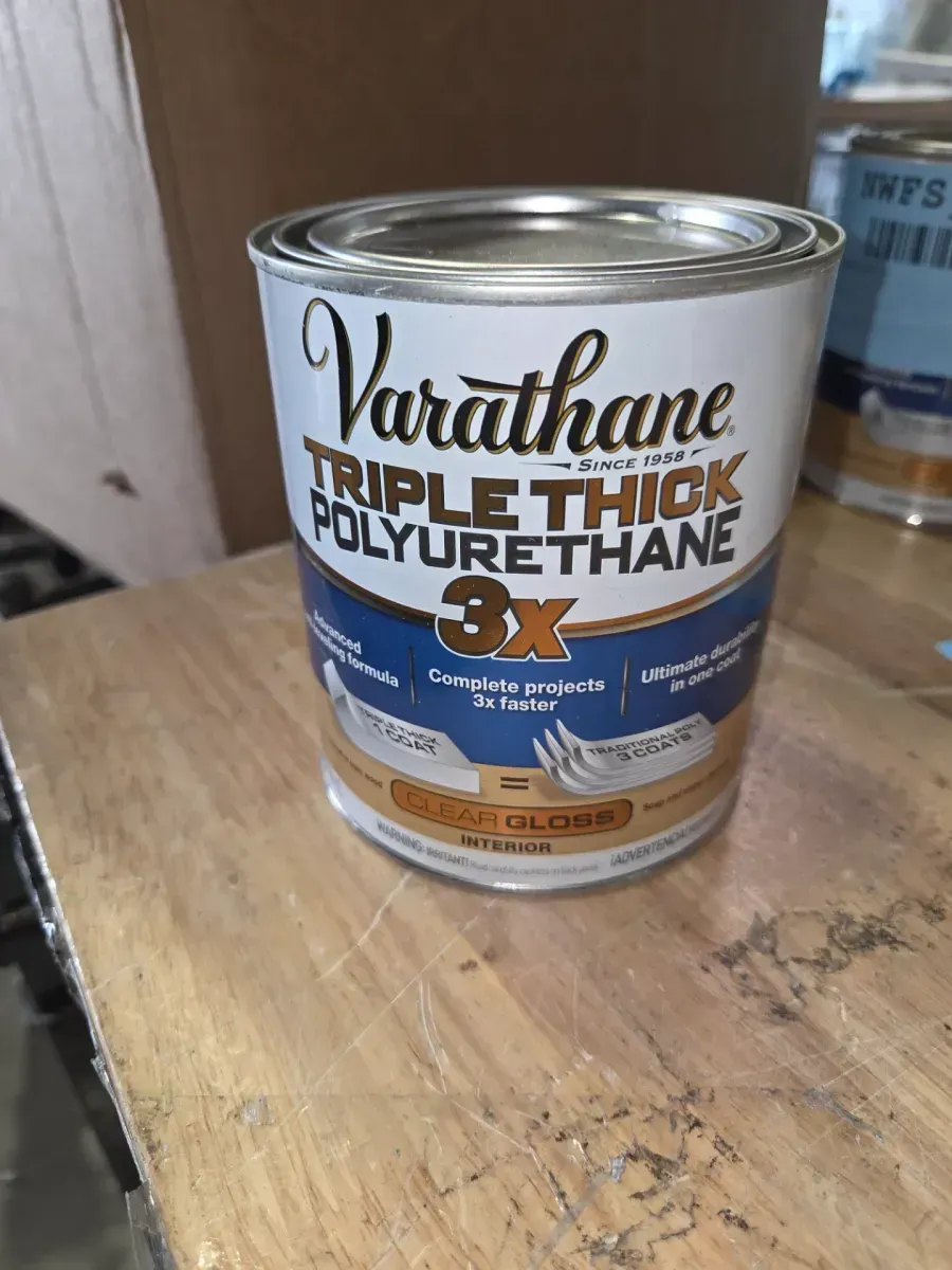 1 qt. Gloss Triple Thick Polyurethane - image 2