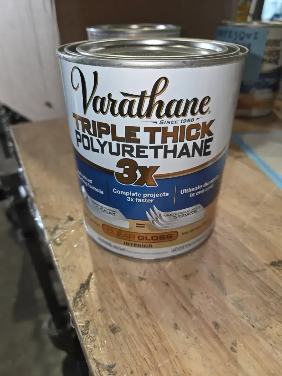 1 qt. Gloss Triple Thick Polyurethane - image 2