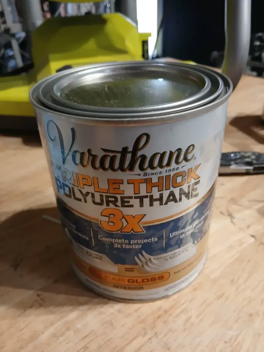 1 qt. Gloss Triple Thick Polyurethane - image 4