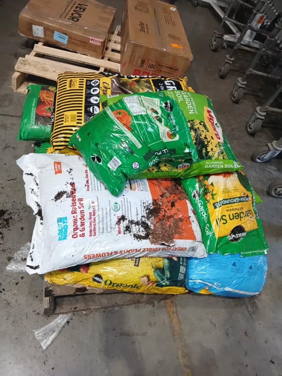 *** Pallet of garden soil in various sizes, weights, and colors ***  - image 3