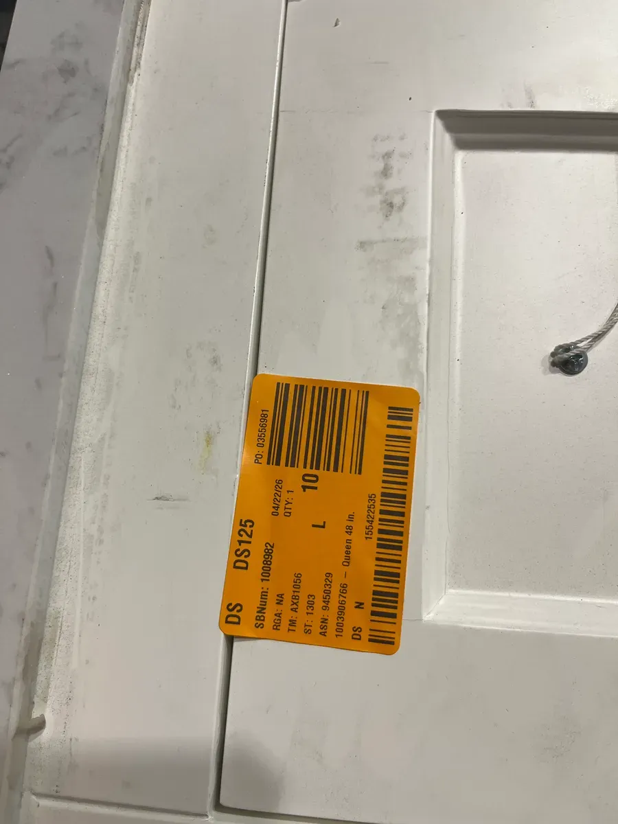 *** The porcelain part is broken ***Queen 48 in. Pure White With Quartz Carrara Vanity Top With Ceramics White Basins - image 2