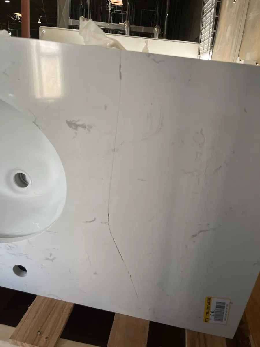 *** The porcelain part is broken ***Queen 48 in. Pure White With Quartz Carrara Vanity Top With Ceramics White Basins - image 5