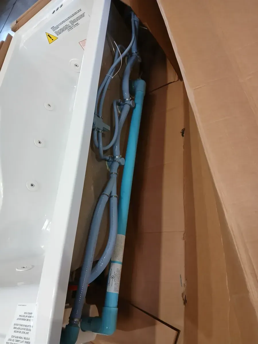 EverClean 72 in. x 36 in Acrylic Rectangular Drop-in Whirlpool Bathtub with Reversible Drain in White - image 4