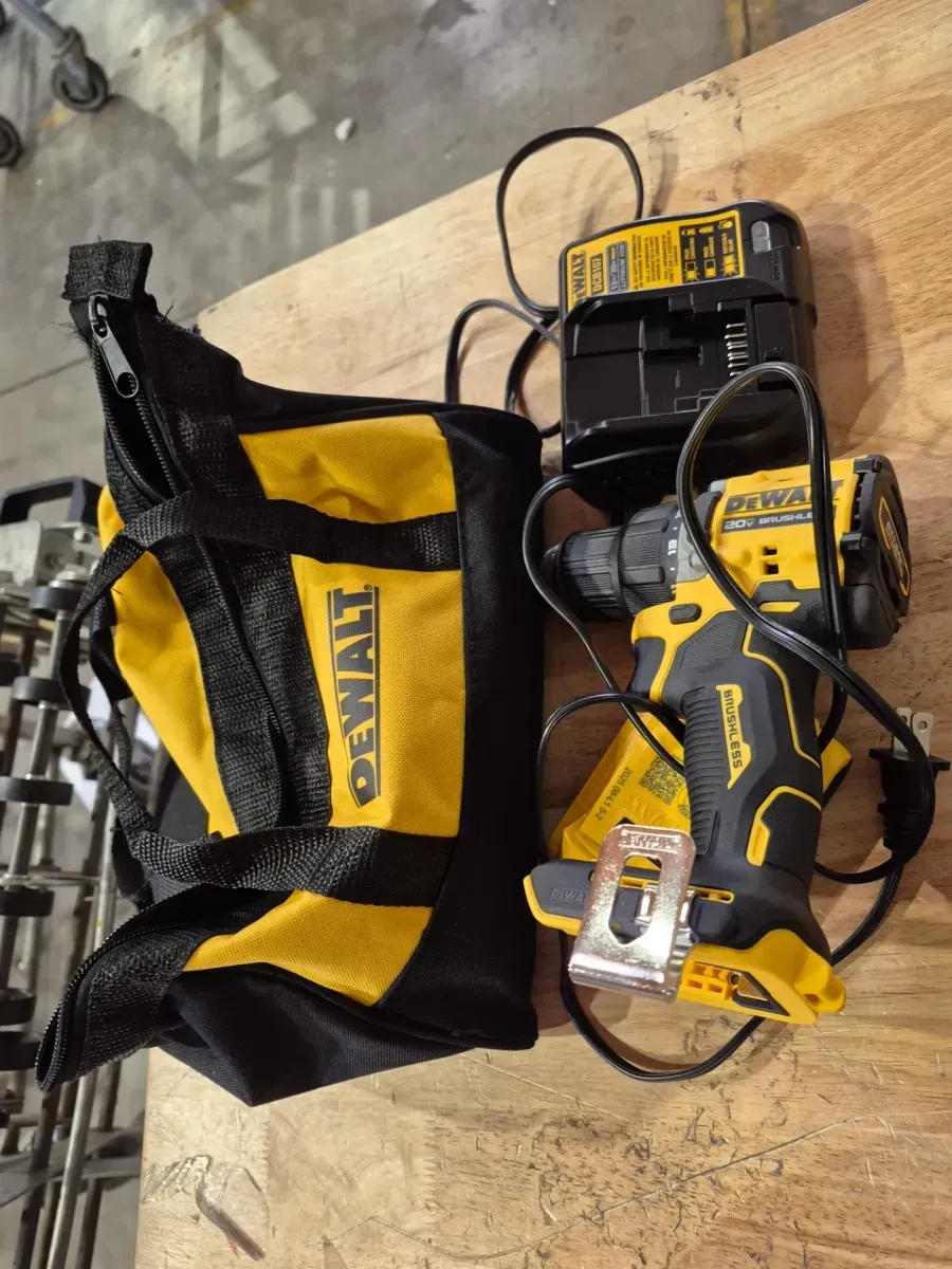 Atomic 20V Lithium-Ion Cordless Compact 1/2 in. Drill/Driver Kit with 2.0Ah Battery and Charger - image 2