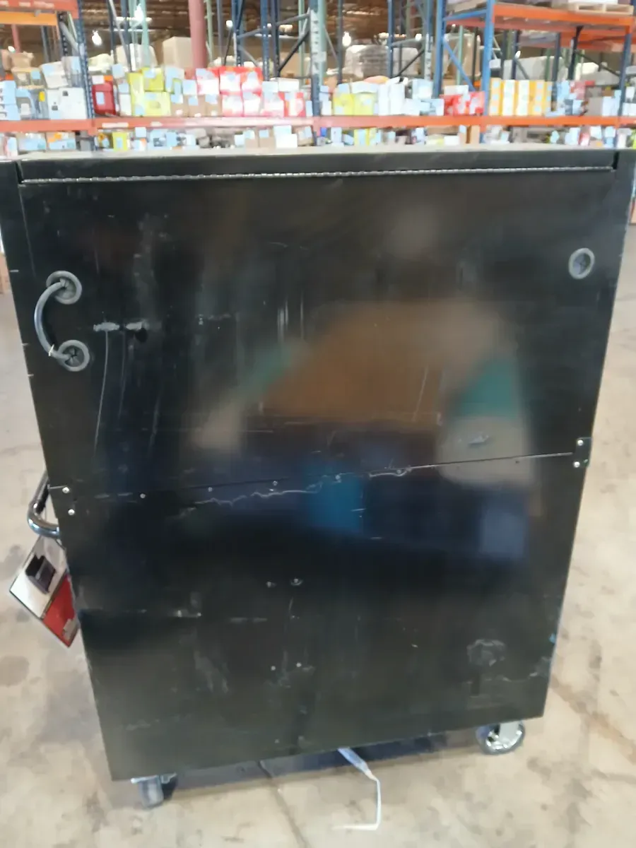 **bottom key broken**Tool Storage 42 in. W x 18 in. D Standard Duty Black Tool Chest Combo - image 5