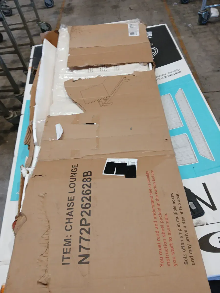 Summerland White and Teak Brown Wood Adjustable Outdoor Patio Chaise Lounges (Set of 2) - image 2