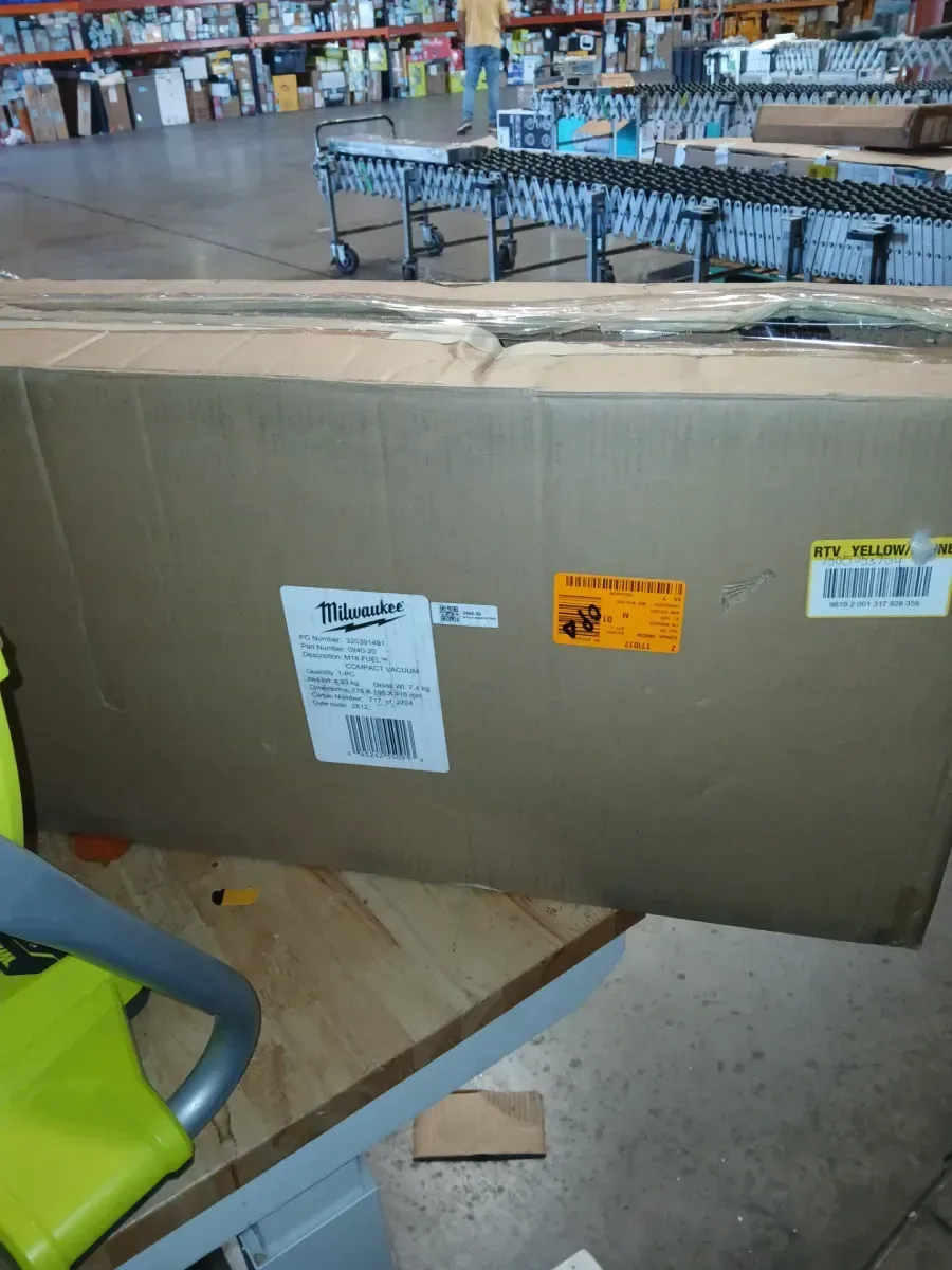 *** Not batterry *** M18 FUEL™ Compact Vacuum - image 13