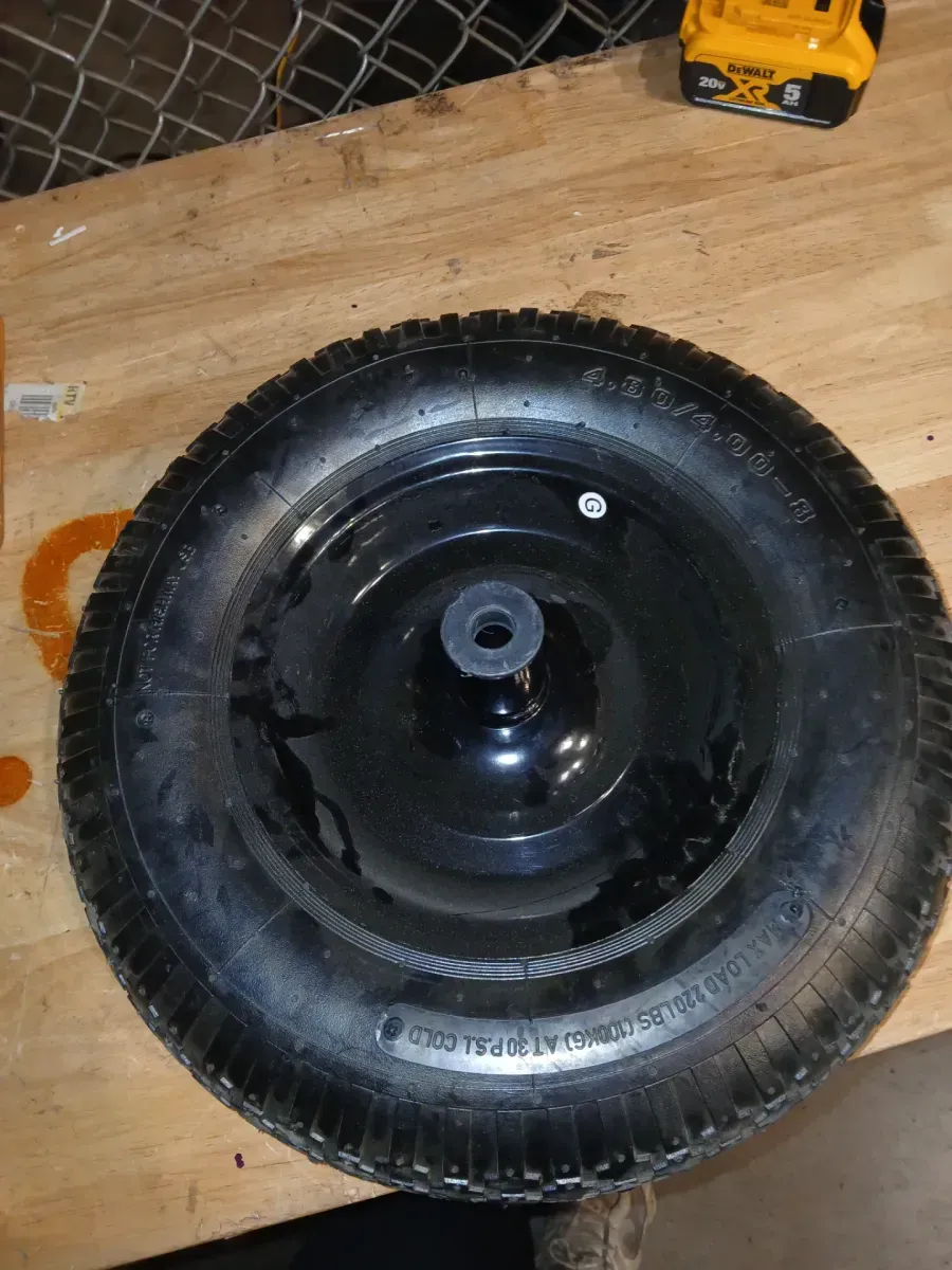 16 in. Pneumatic Universal Wheelbarrow Tire - image 2