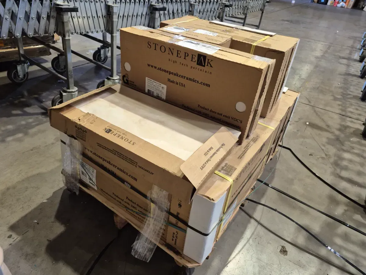 Pallet of 25 cases (387.5 sq. Ft. )Gemma 12 in. x 24 in. Honed Beige Onyx Porcelain Marble Look Tile (15.5 sq. ft. /case) - image 4