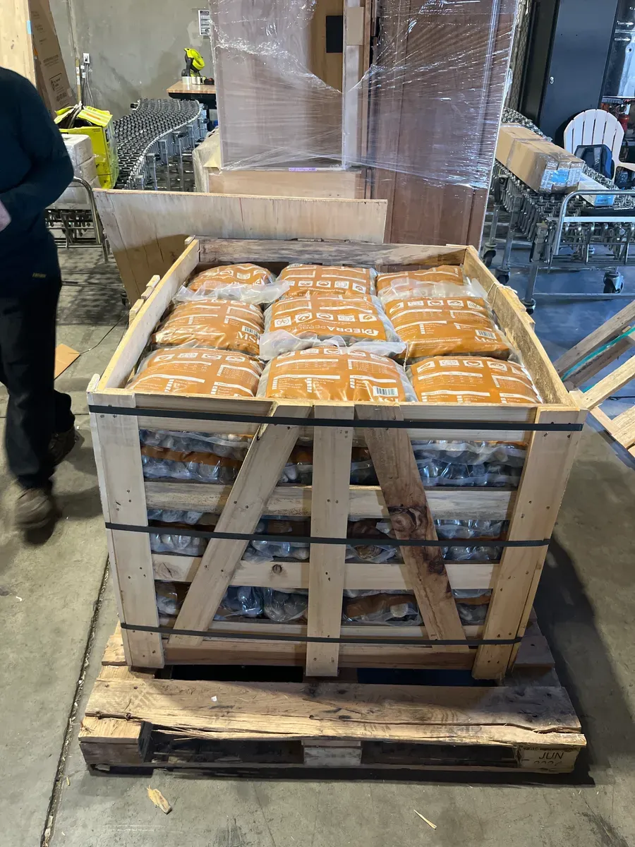 ***Pallet of 55 Bags***MSI 0.5 cu. ft . 1 in. to 2 in. Mixed Polished Pebbles 40 Ibs. Bag - image 2