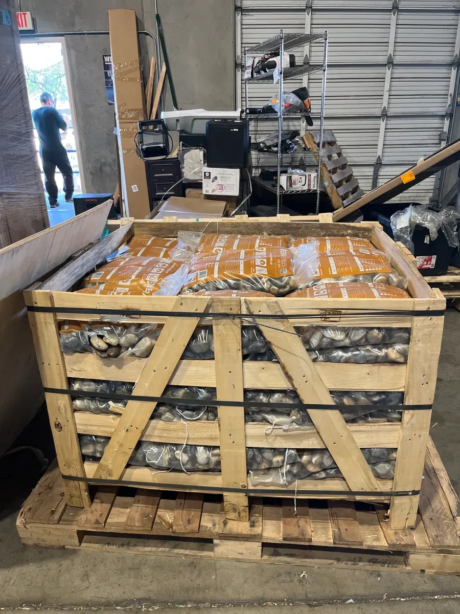 ***Pallet of 55 Bags***MSI 0.5 cu. ft . 1 in. to 2 in. Mixed Polished Pebbles 40 Ibs. Bag - image 4