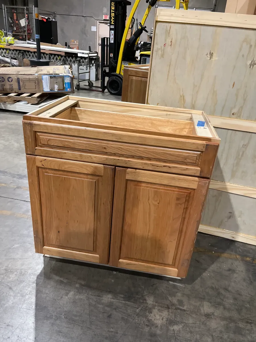 ***Set of 8 Cabines 5 upper 3 lower*** - image 1