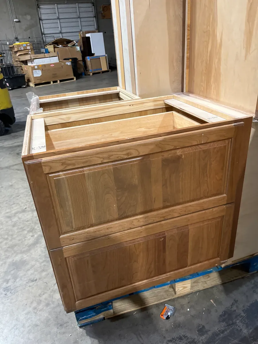 ***Set of 8 Cabines 5 upper 3 lower*** - image 3