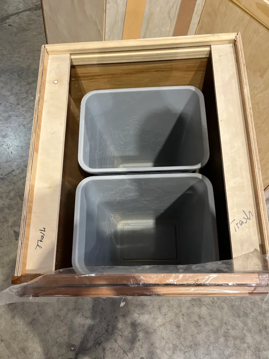 ***Set of 8 Cabines 5 upper 3 lower*** - image 5