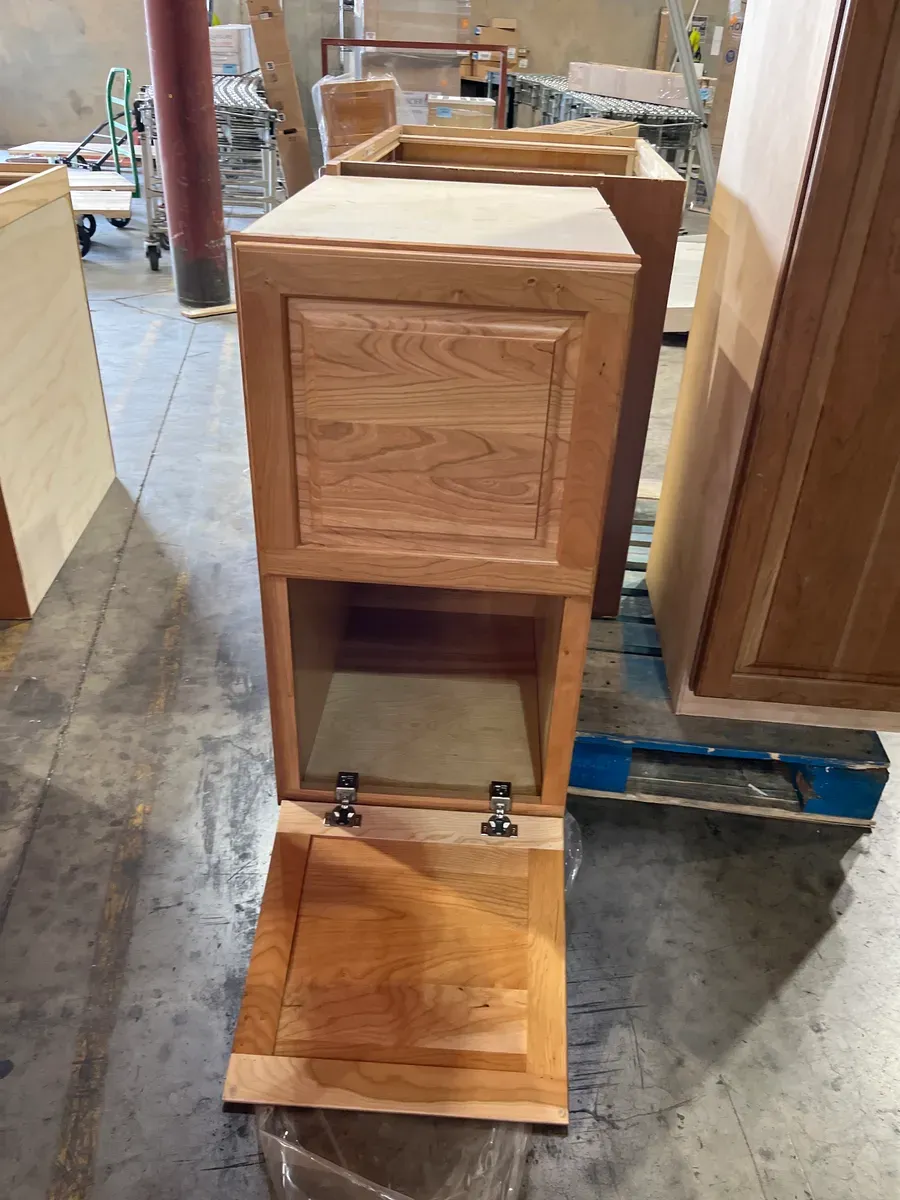 ***Set of 8 Cabines 5 upper 3 lower*** - image 9