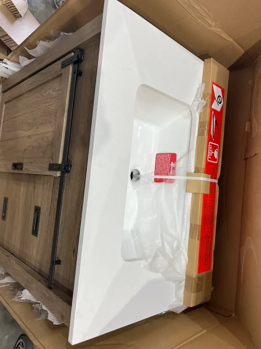 Brindley 30 in. Single Sink Freestanding Aged Oak Bath Vanity with White Engineered Stone Top (Assembled) - image 4