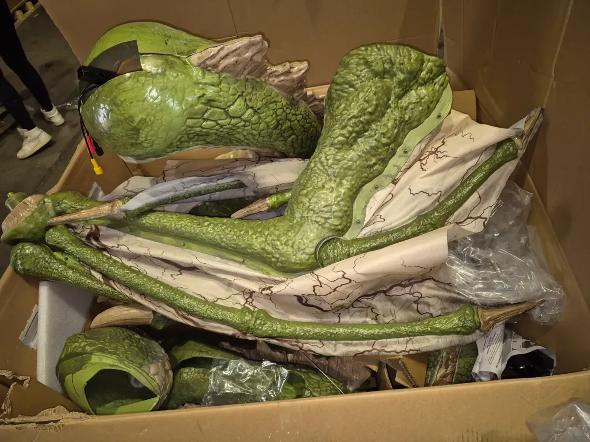 8 ft. Inflatable Twin-Headed Dragon Decoration Halloween Inflatable with Lights - image 4