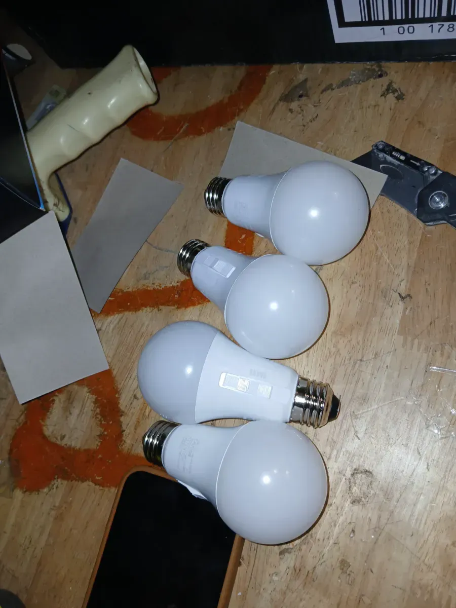 *** pack of 48 *** 60-Watt Equivalent A19 Dimmable 90 CRI E26 LED Light Bulb Selectable White (2700K/3000K/3500K/4000K/5000K) 4-Pack - image 2