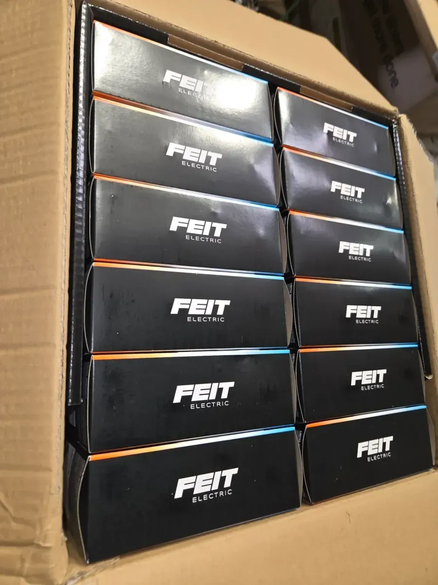 *** pack of 48 *** 60-Watt Equivalent A19 Dimmable 90 CRI E26 LED Light Bulb Selectable White (2700K/3000K/3500K/4000K/5000K) 4-Pack - image 4