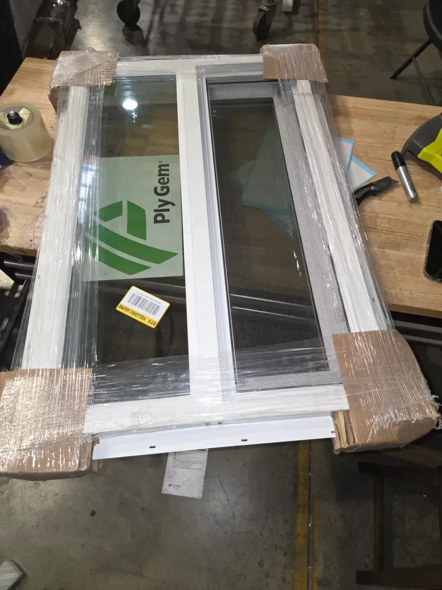 33.5 in. x 21.5 in. Select Series White Vinyl Left-Hand Sliding Window with HPSC Glass, Screen Included - image 2