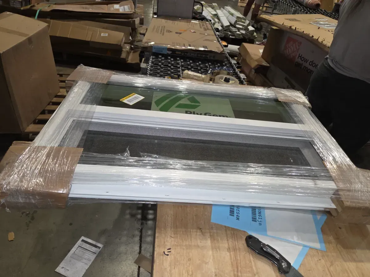 33.5 in. x 21.5 in. Select Series White Vinyl Left-Hand Sliding Window with HPSC Glass, Screen Included - image 3