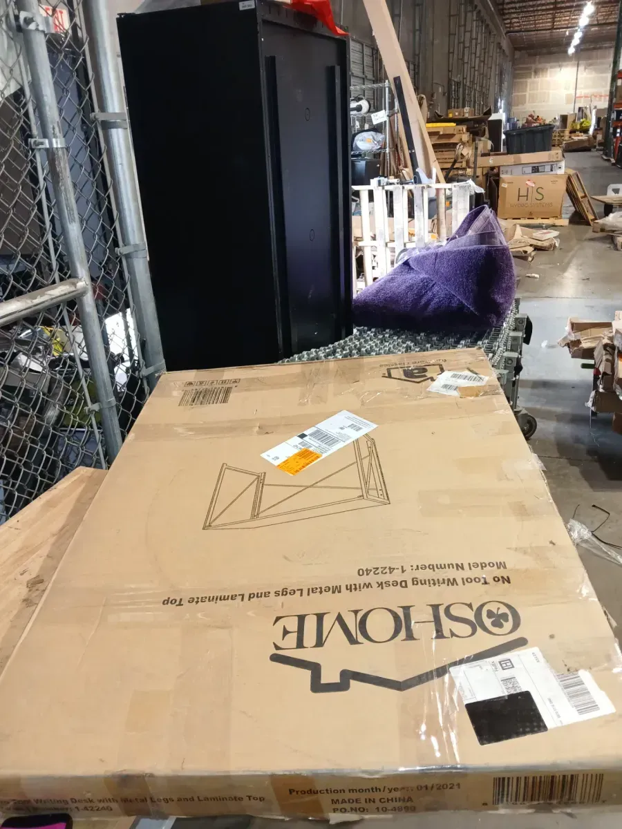 Foldable 39.5 in. Rectangular Sewn Oak Laminate with black Metal Base Writing Desk assembled with no tools - image 5