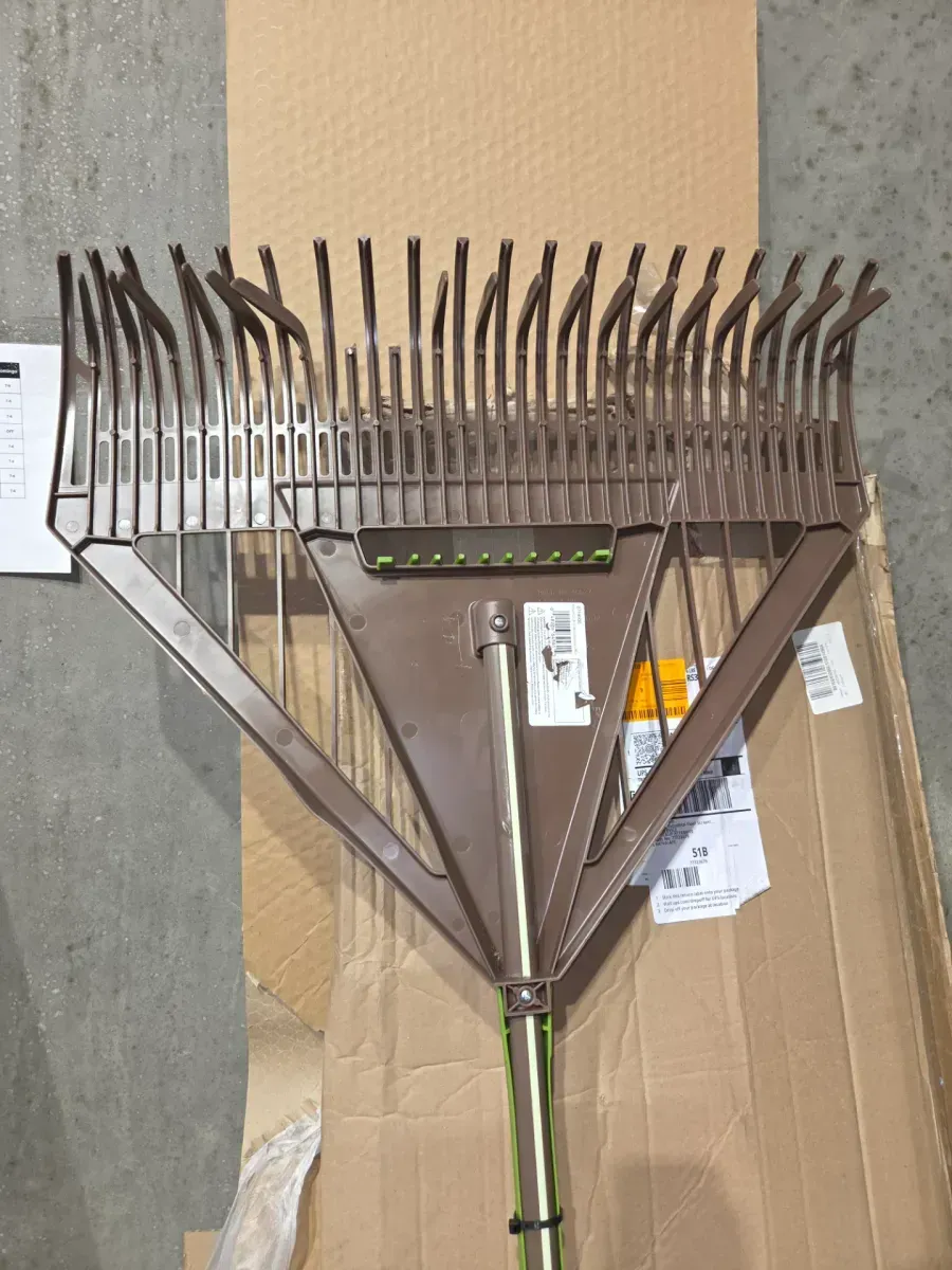 54 in. 22-Tine Hardwood/Steel Handle Steel Leaf Rake - image 2