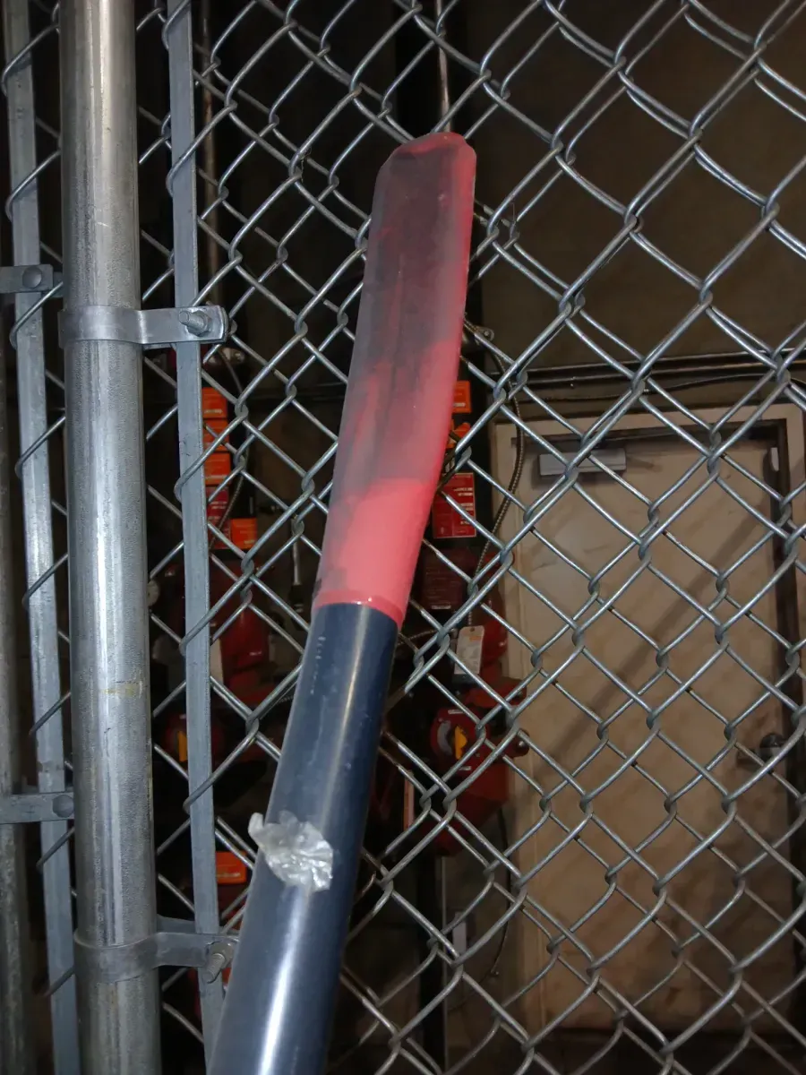 36 in. Aluminum Contractor Lute - image 3