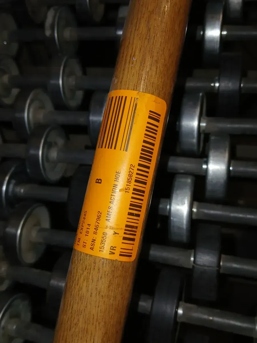 54 in. Wood Handle Action Scuffle Hoe - image 4