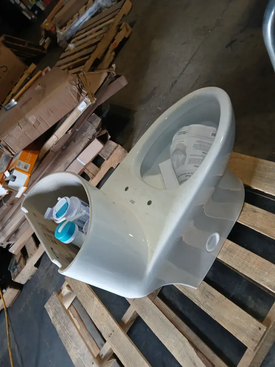 Tofino Complete 1-Piece 1.1 GPF Dual Flush Elongated Toilet in White with Slow Close Seat - image 4