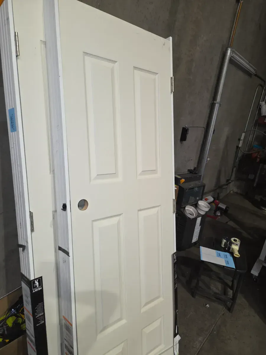 *** with frame *** Masonite 30 in. x 80 in. 6 Panel Left-Handed Primed Composite Hollow Core Single Prehung Interior Door 4-9/16 in. Flat Jamb - image 4