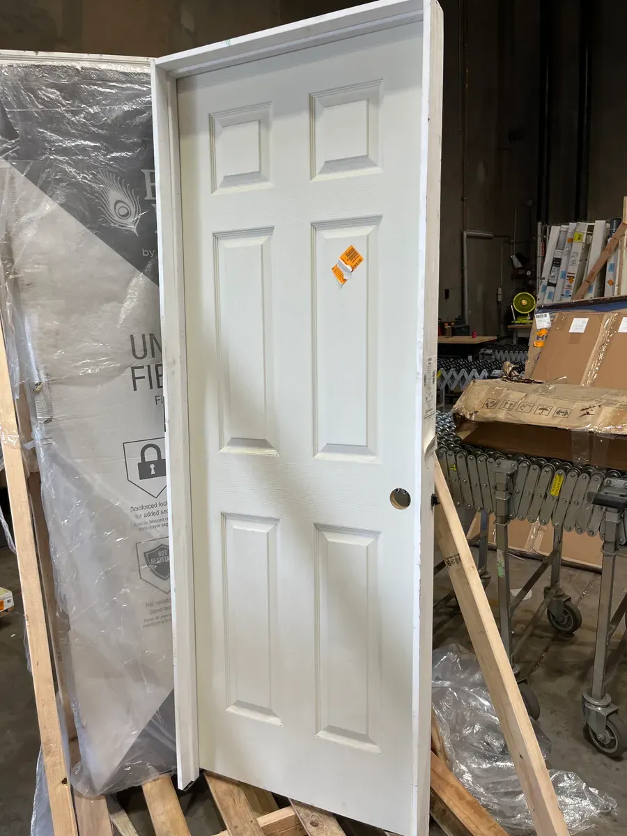 28 in. x 80 in. 6 Panel Right-Handed Primed Composite Hollow Core Single Prehung Interior Door 4-9/16 in. Flat Jamb - image 2